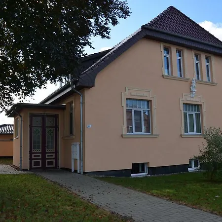 Apartment Zenobia Neu Roggentin